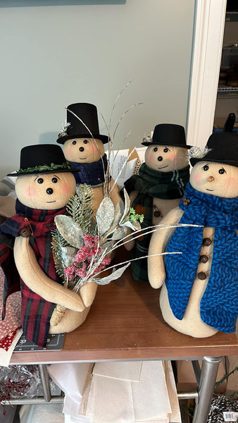 Mr. Deeds - Snowman With Scarf