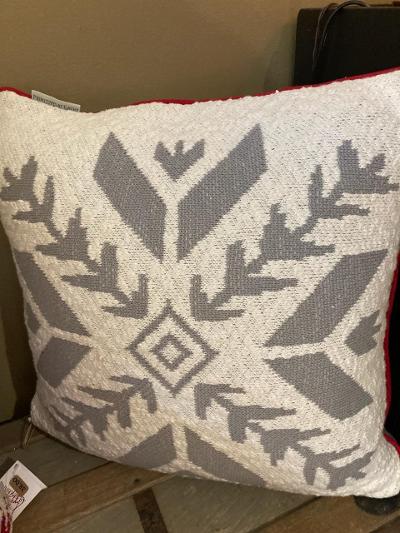 Nordic Pillow - 18" x 18"