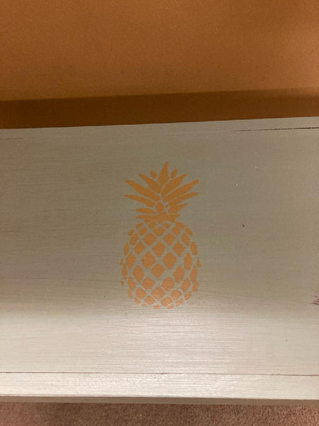 Cobbler's Bench w/ Pineapple *  In Store Only