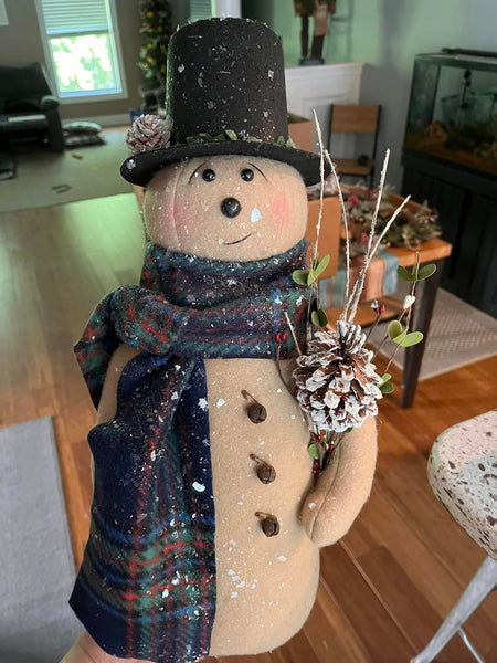 Mr. Deeds - Snowman With Scarf