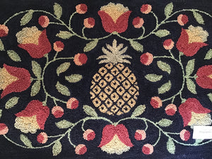 Pineapple Hooked Rug Runner