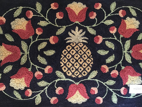 Pineapple Hooked Rug Runner