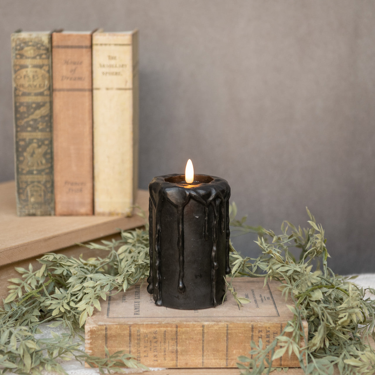 Black 3D Flame Pillar Candle    5"