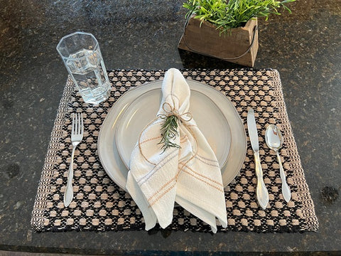 Cottage Weave Black/ Tan Placemat