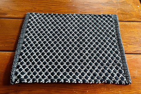 Cottage Weave Black/ White Placemat