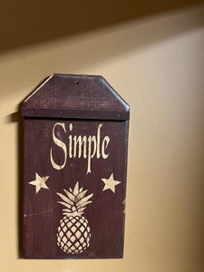 Simple Pineapple Sign - 18"