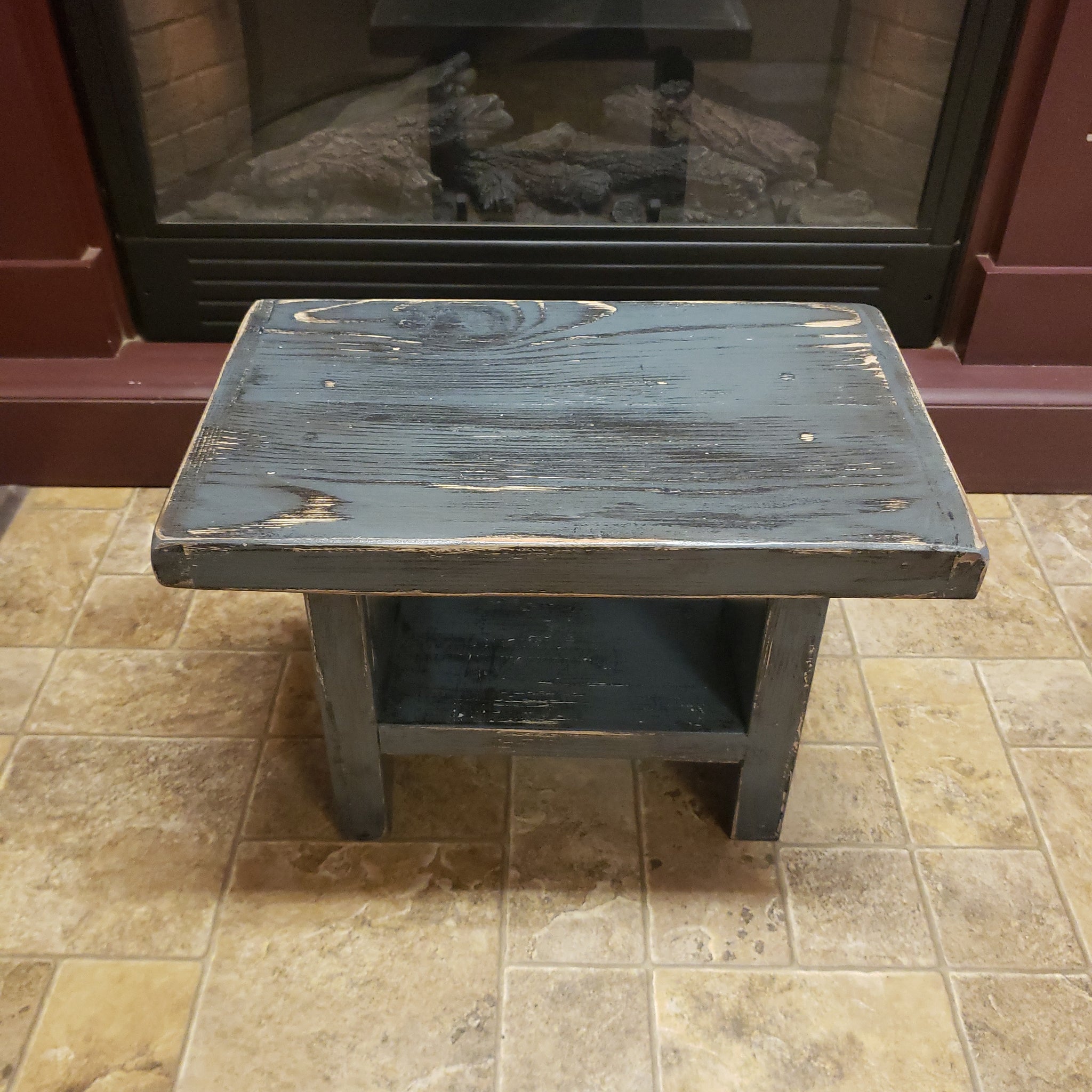 Small Plant Stand (NOT AVAILABLE FOR SHIPPING)