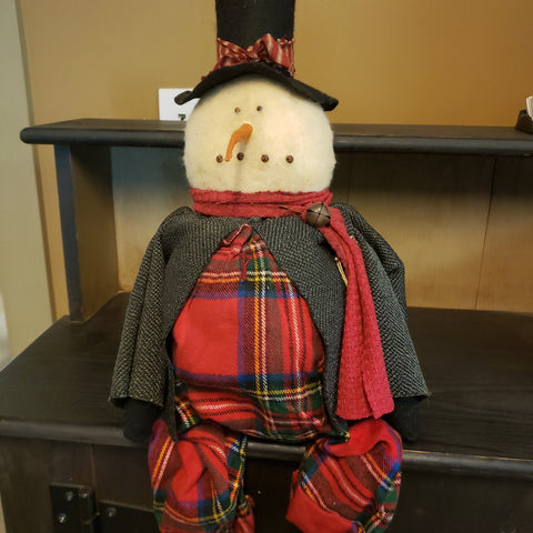 Sitting Snowman