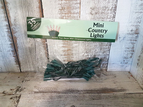Mini Country Strand, 35 Lights. Green Cord