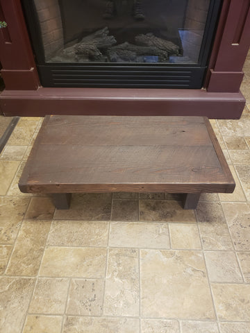 Mini Table (NOT AVAILABLE FOR SHIPPING)