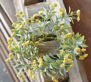 Bountiful Blooms Candle Ring