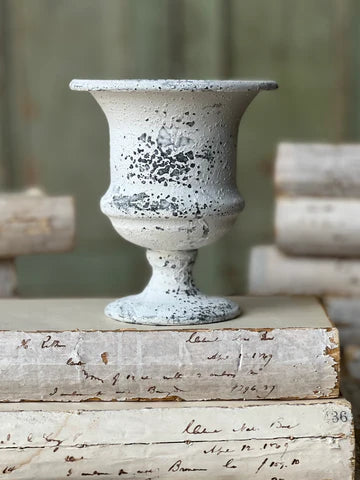 Noble Urn - 5.5"