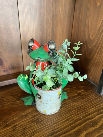 Metal Frog with Planter