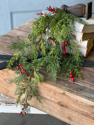 Alpine Greens with Berries - 34"