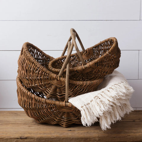 Medium Single Handle Gift Basket (Not For Shipping)
