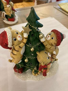Christmas Cats - LED - 9" x 6" resin