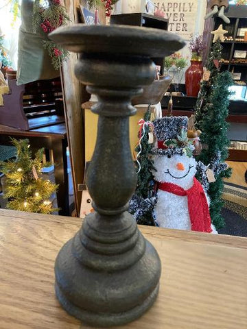 Pillar Candle Holder