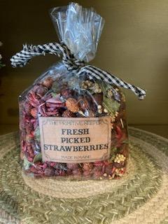 Large Bag Potpourri - Fresh Picked Strawberries