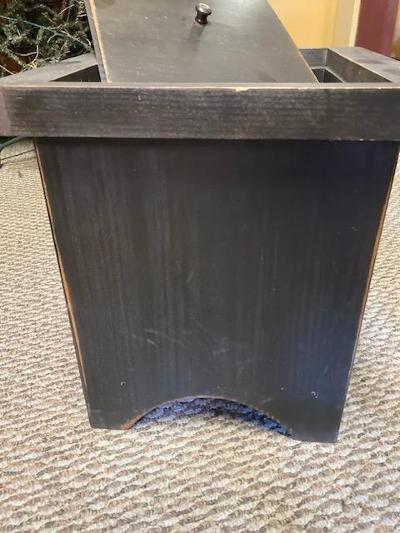 Small Country Trash Can