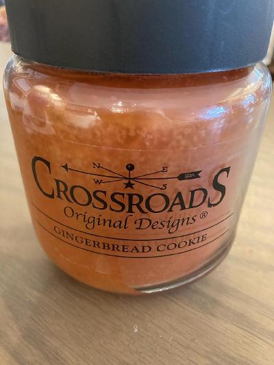 Gingerbread Cookie Candle - Crossroads - 16 oz.