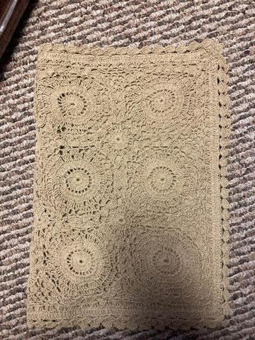Oatmeal Lace Placemat