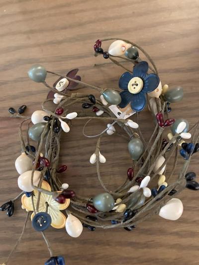Small Candle Ring with Flowers