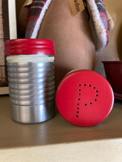 Salt & Pepper Shaker